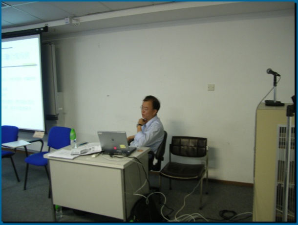 602x451 pixels (66K)